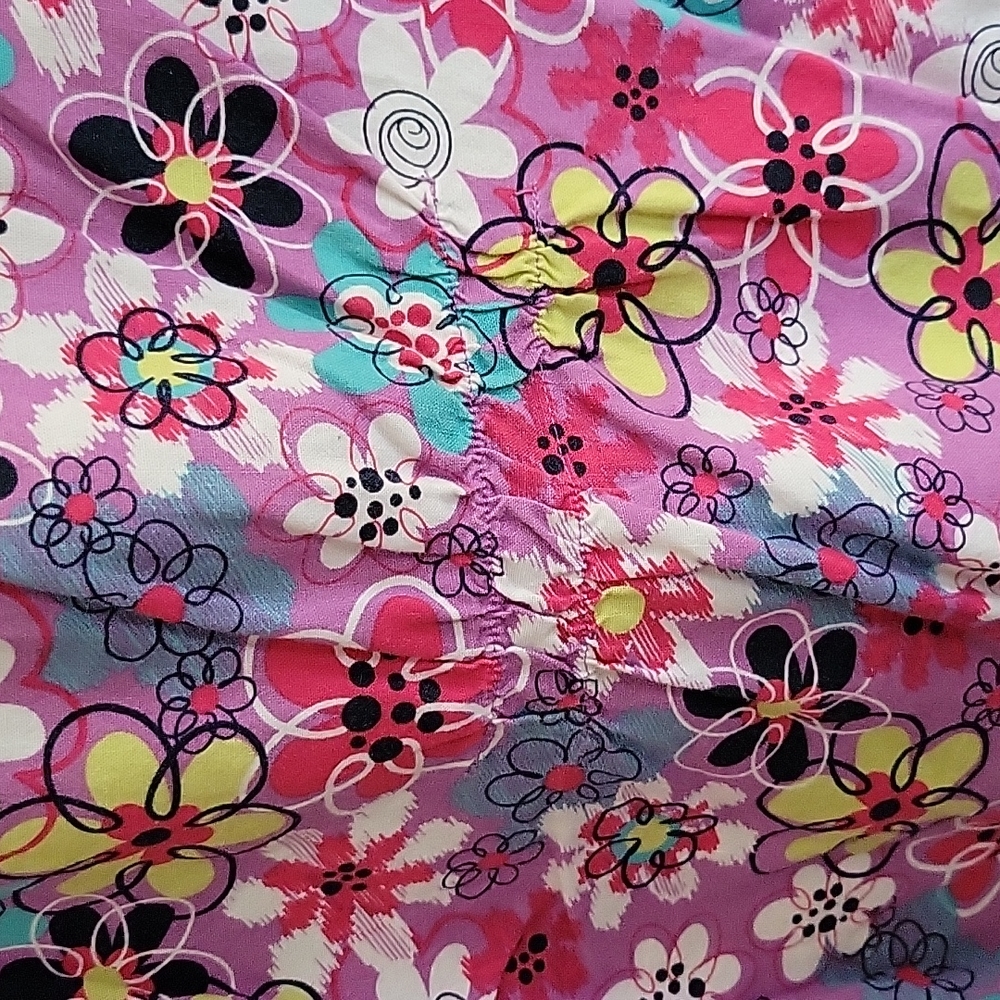 Scrub Top - Picture 4 of 4